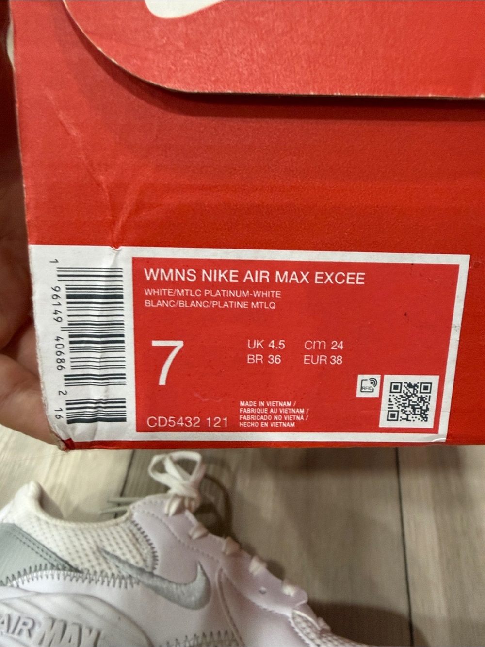 Nike White & Light Grey Air Max Sneakers - Picture 2 of 9